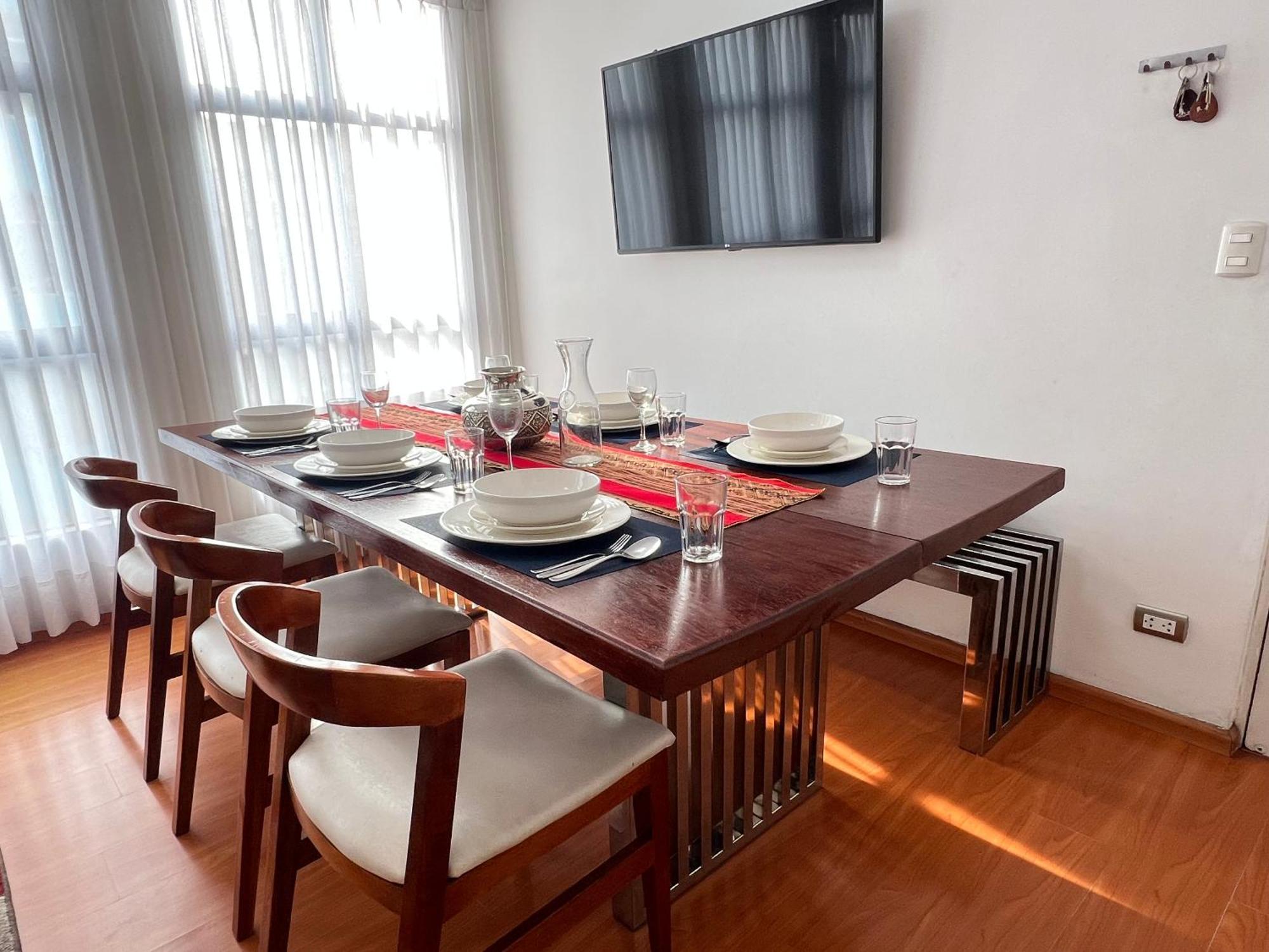 Downtown Lima Apt With May Promo Book & Save Big المظهر الخارجي الصورة