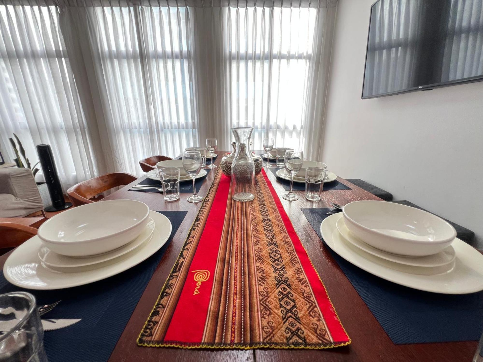 Downtown Lima Apt With May Promo Book & Save Big المظهر الخارجي الصورة
